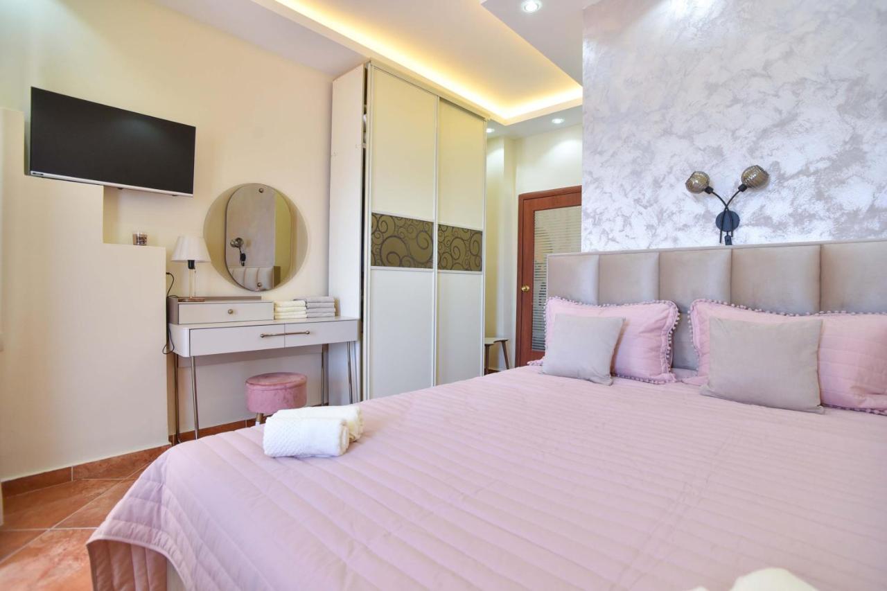 Beach House Petrovac Екстериор снимка