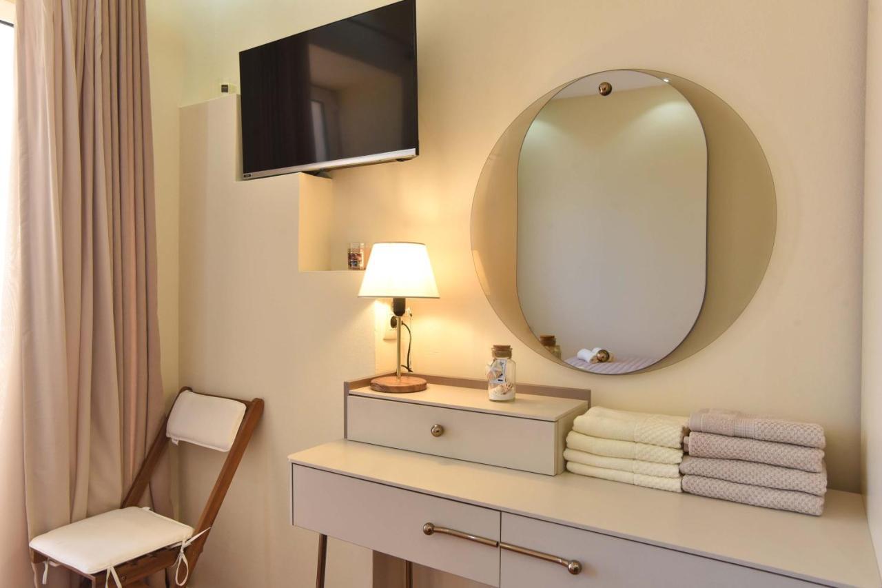 Beach House Petrovac Екстериор снимка